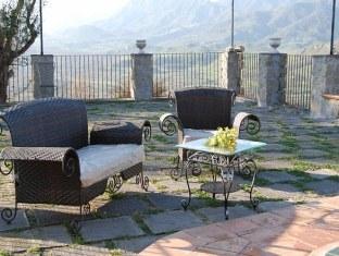 Hotel Florio Castiglione De Sicilia Bagian luar foto